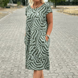ネリア - 丸首の夏のドレスと素敵なプリントの女性用